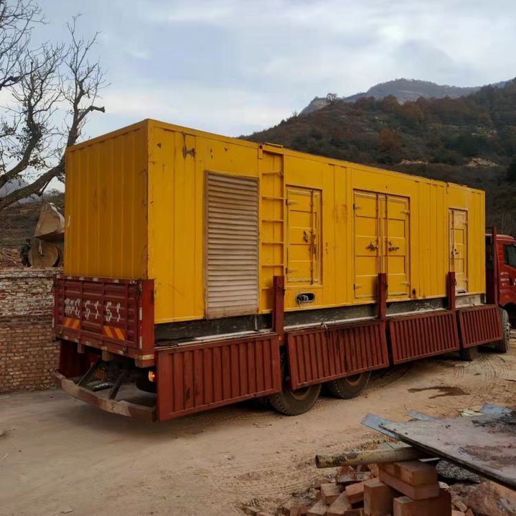 吴起200kW 发电机组在带电阻性负载时，输出功率会受到哪些因素的影响？